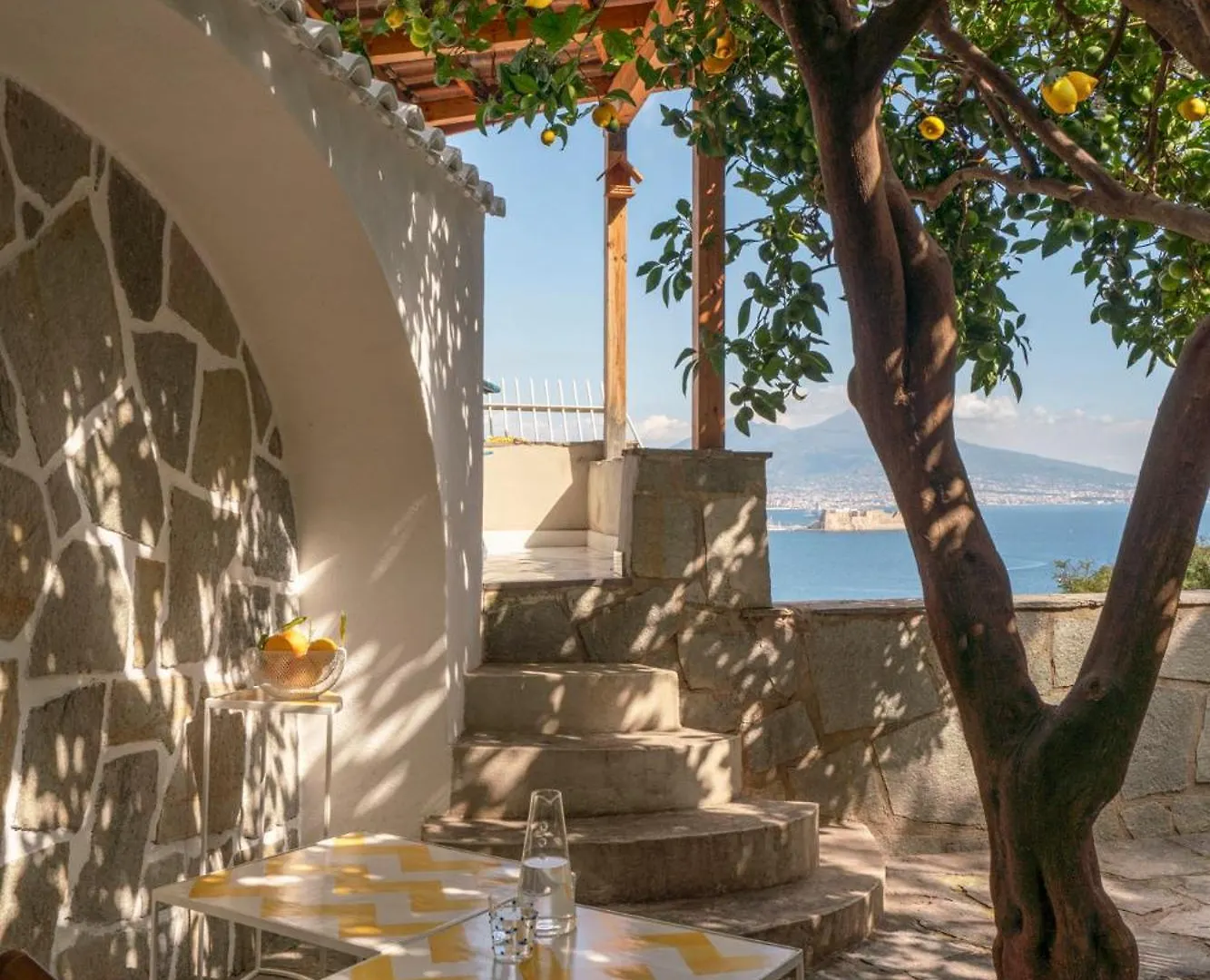 Jallo & Blue Petite Suite Naples 0*,  Italy
